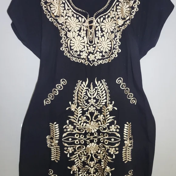 Mexican Elegant Black and Gold Embroidered Midi Dress - Picture 3 of 15